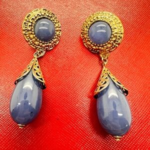 Vintage Gold Tone Blue Stone Dangle Earrings